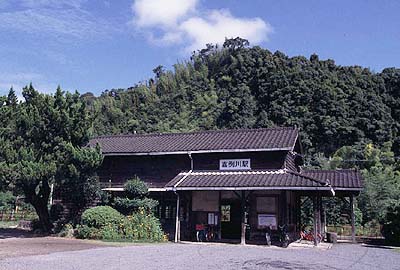 JR肥薩線嘉例川駅駅舎　一棟写真