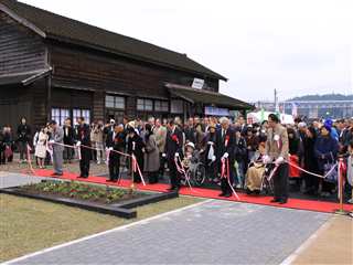 大隅横川駅平和公園の完成記念式典2