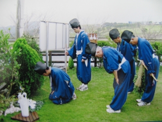 猿田彦命巡行祭（俗に面どん回り）東巡り