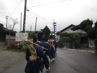 猿田彦命巡行祭（俗に面どん回り）東巡り3