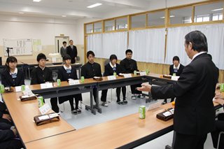 霧島高校での市長とランチで語イもんそ会