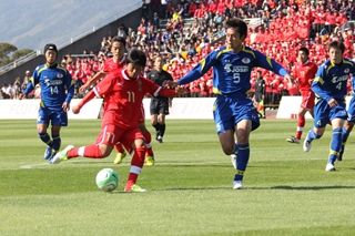 第91回全国高校サッカー選手権大会の鹿児島県大会決勝1