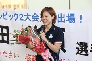 霧島市を表敬訪問した前田美順選手3