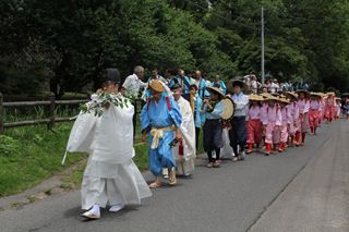 鹿児島神宮でお田植祭2