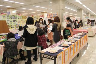 姶良・伊佐地区学校給食展1