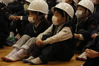 新燃岳の噴火に備えた避難訓練5