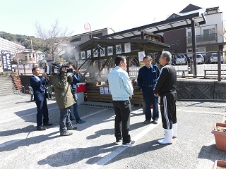 森山裕衆議院議員が新燃岳の状況を視察