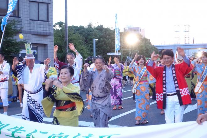 市民総踊り