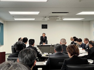 会議の様子の写真