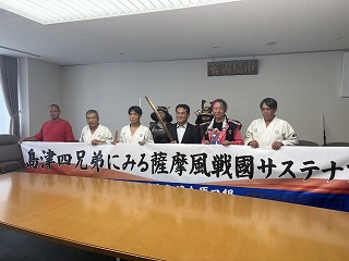 夢飛行表敬訪問の写真