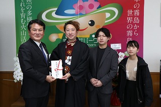 ふたり静との写真