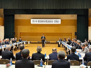 市長があいさつする様子