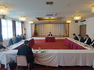 会議の様子の写真