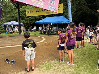 市長があいさつする様子