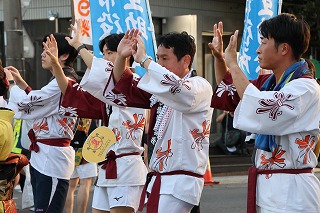 総踊りの様子