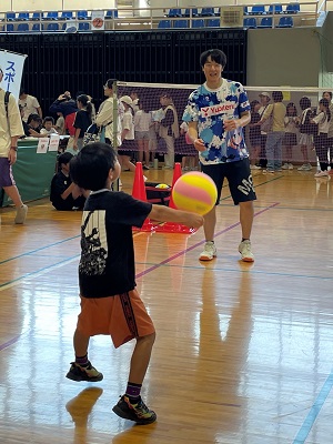 きりしまスポーツまつり2025バレーボールブースの様子2