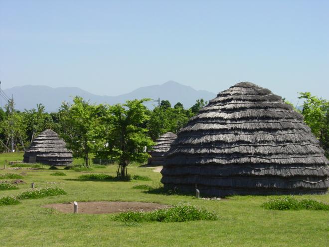 上野原縄文の森復元集落