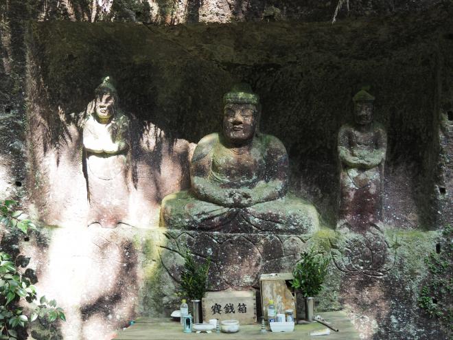 岩堂観音