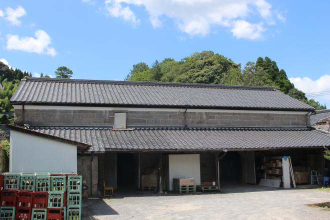 森山家住宅石倉