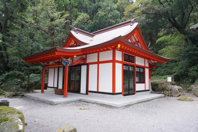 石體神社
