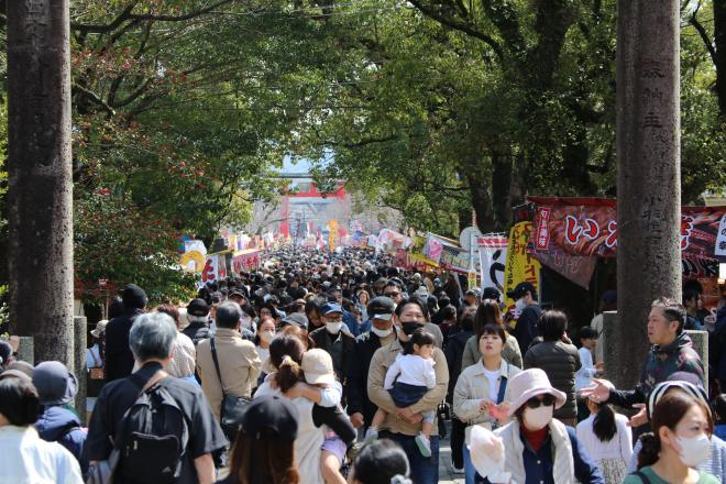 祭りの様子